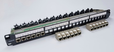 六类 24 位屏蔽配线架（模块式）